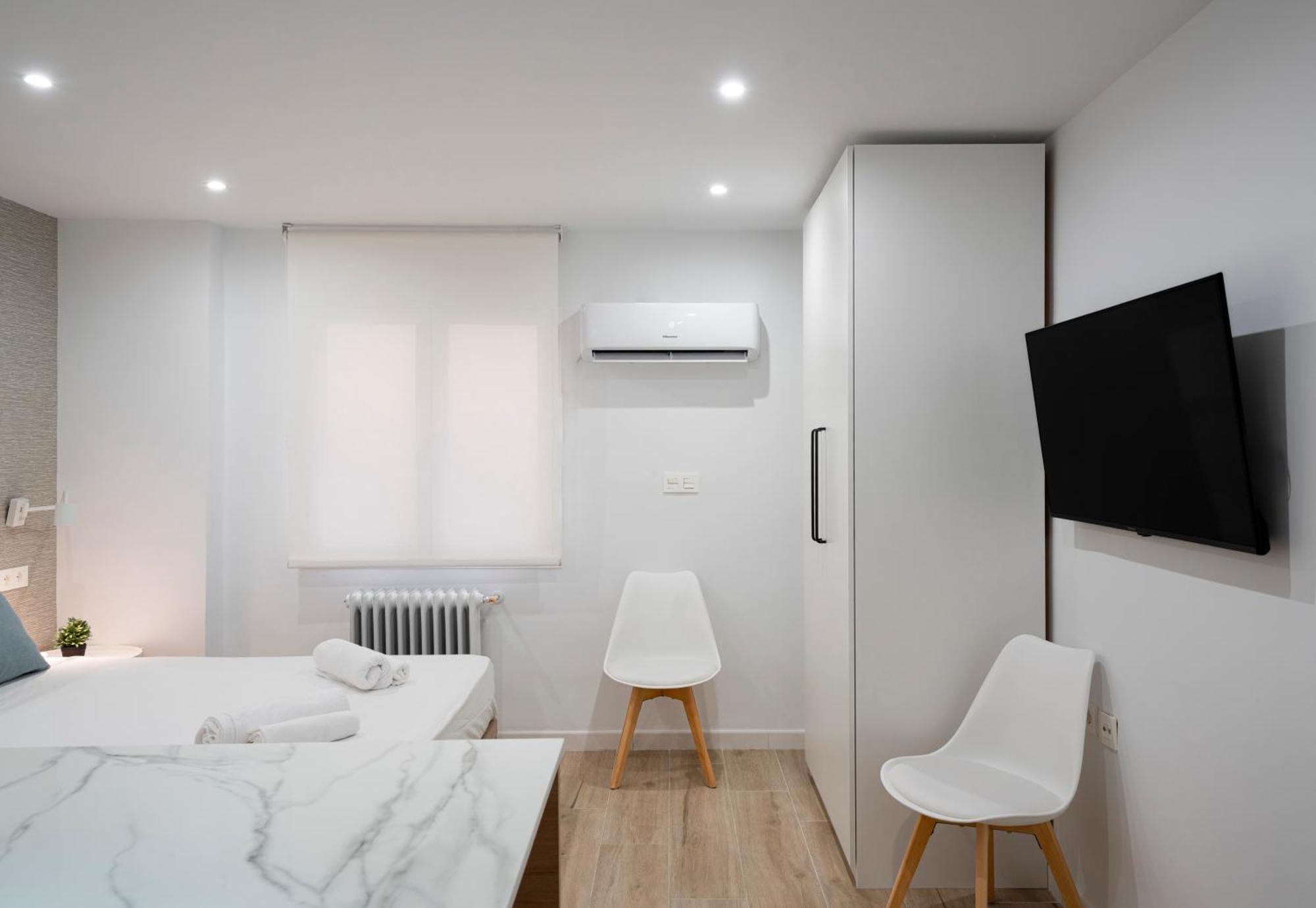 Estudio Deluxe En Jardines Del Triunfo - Granada Luaran gambar