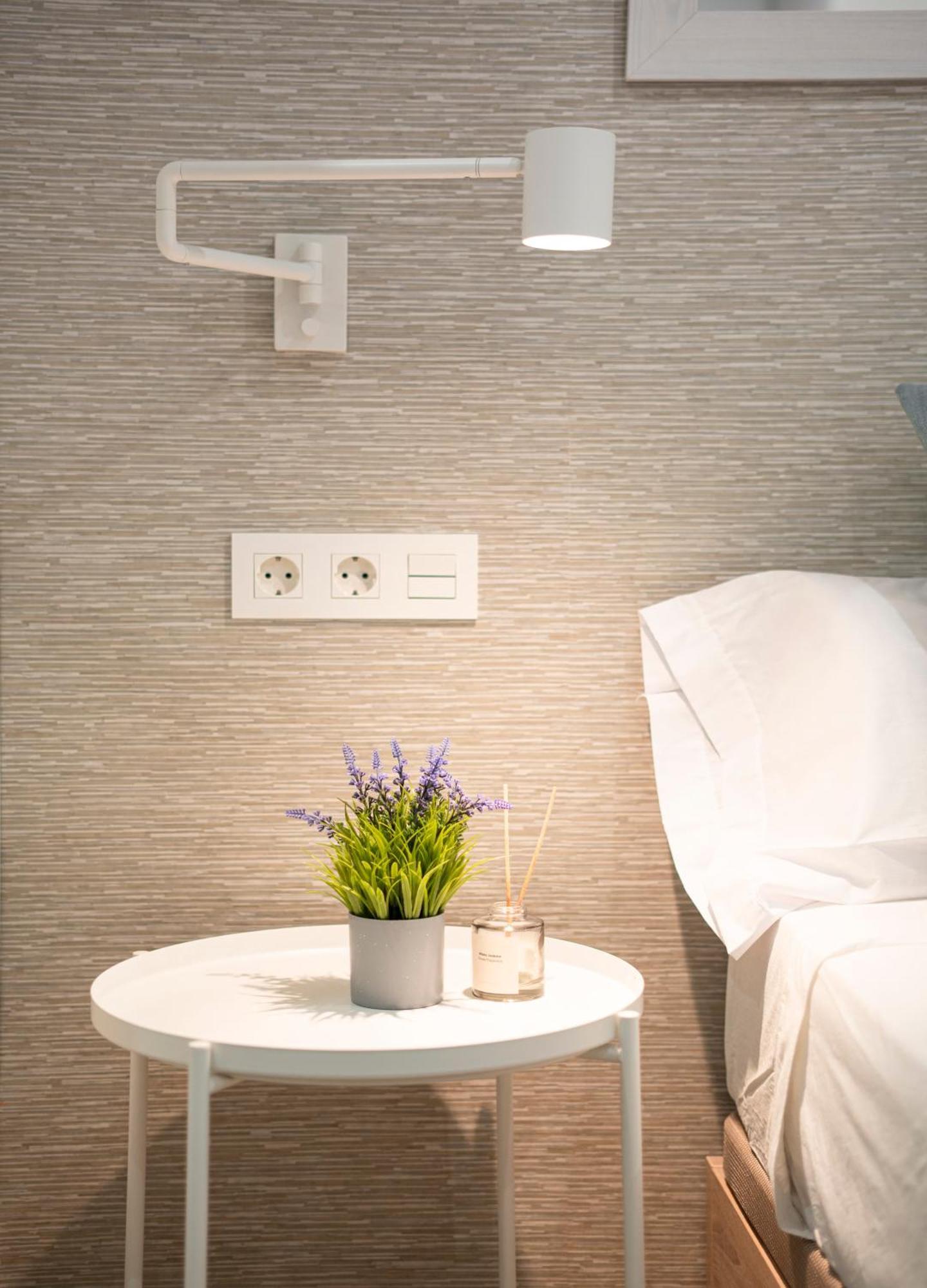 Estudio Deluxe En Jardines Del Triunfo - Granada Luaran gambar